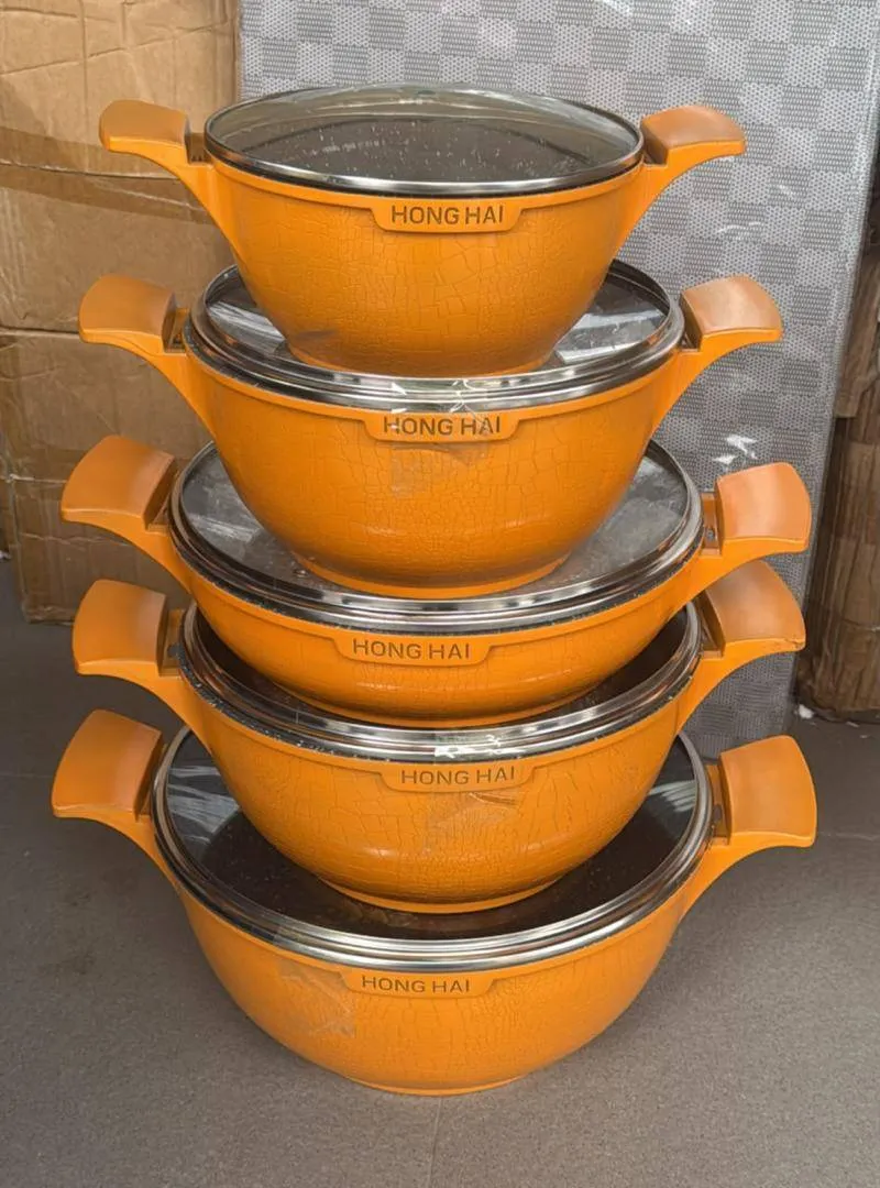 Gallery Photo 1 - Marketplace | Ensemble Marmites, Akwa, Douala, Cameroon | Home, Food & Garden  > Kitchen & Dining