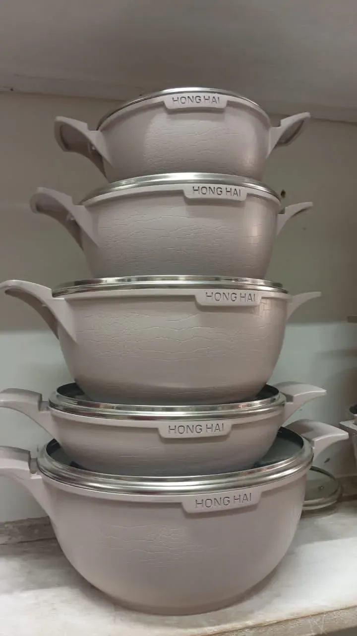 Main Photo - Marketplace | Ensembles Casseroles, Akwa, Douala, Cameroon | Home, Food & Garden  > Kitchen & Dining
