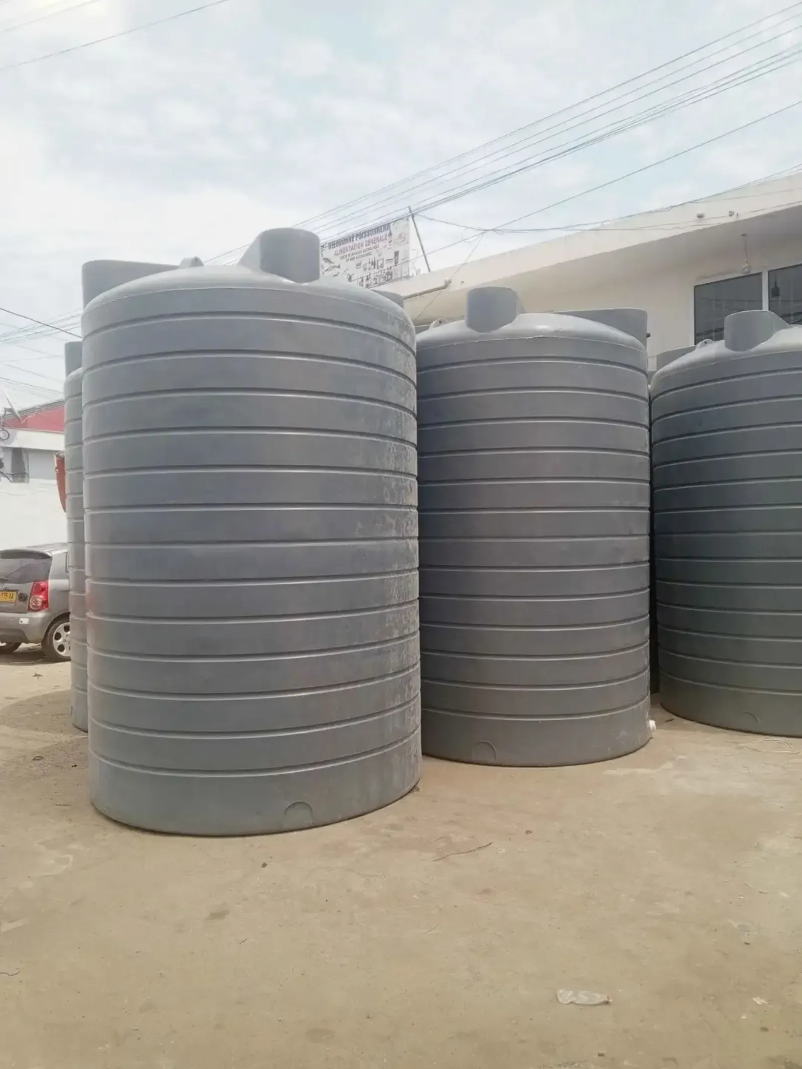 Main Photo - Marketplace | Cuve D'eau, Akanda, Libreville, Gabon | Home, Food & Garden  > Tools & Machinery