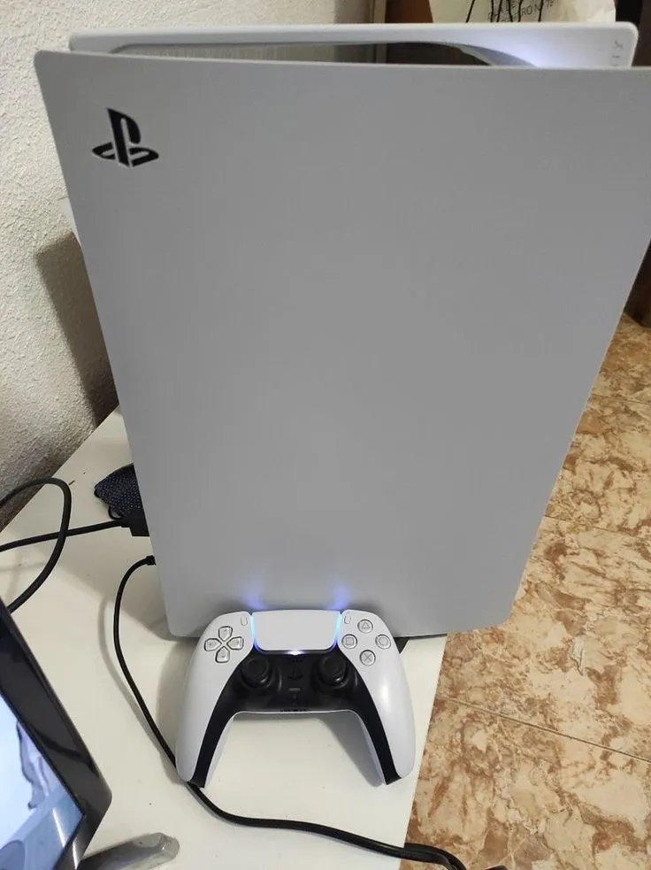 Gallery Photo 3 - Marketplace | Playstation 5, Acasia, Yaoundé, Cameroon | Electronics & Media  > Video Games & Consoles