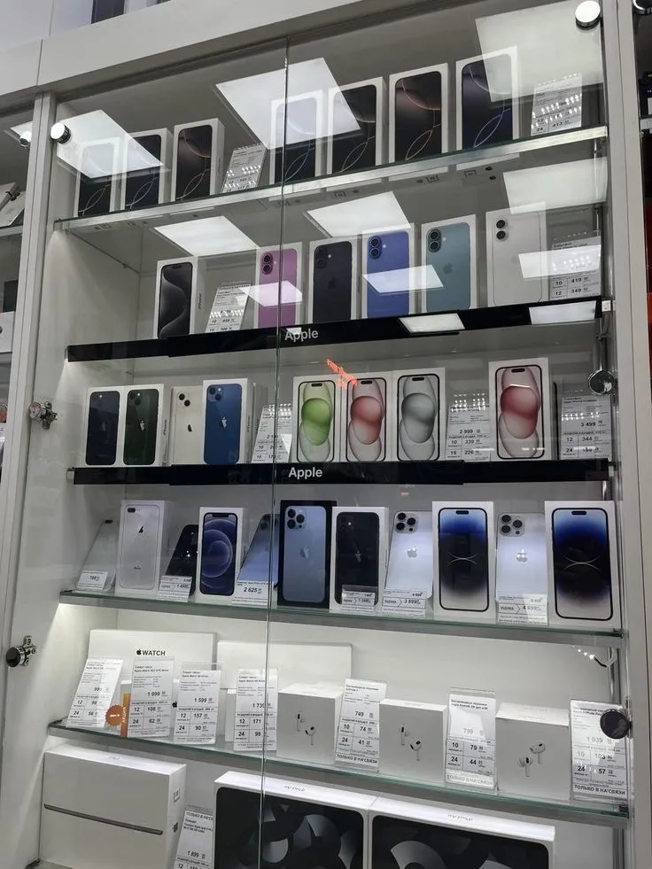 Main Photo - Marketplace | Phones For Sale, Byiamassi, Yaoundé, Cameroon | Electronics & Media  > Cell phones & Accessories