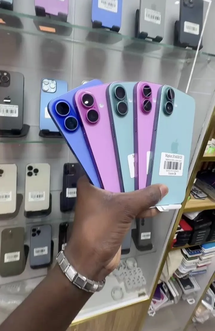 Gallery Photo 4 - Marketplace | Phones For Sale, Byiamassi, Yaoundé, Cameroon | Electronics & Media  > Cell phones & Accessories