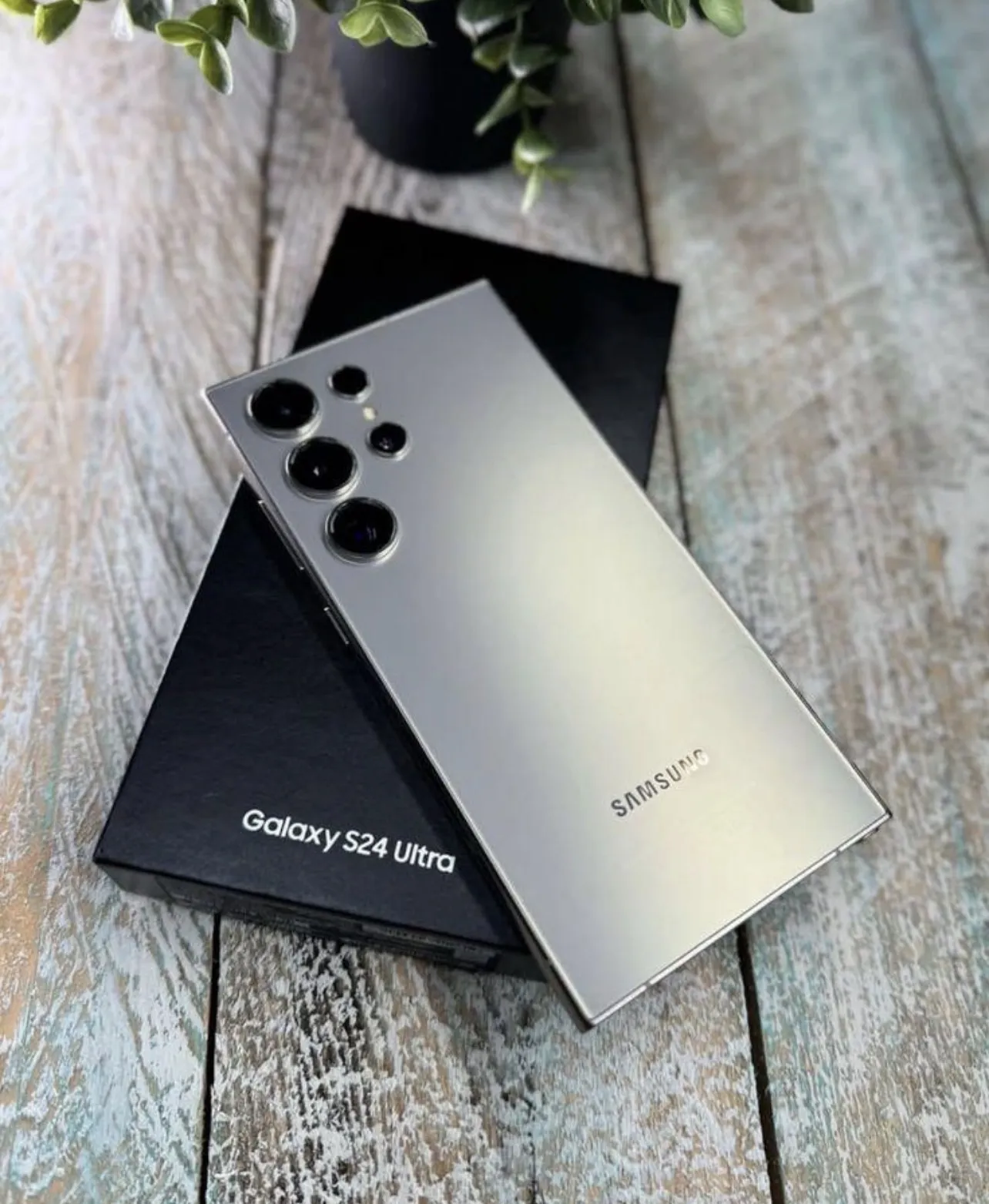 Main Photo - Marketplace | Samsung Ultra 24, Bastos, Yaoundé, Cameroon | Electronics & Media  > Cell phones & Accessories