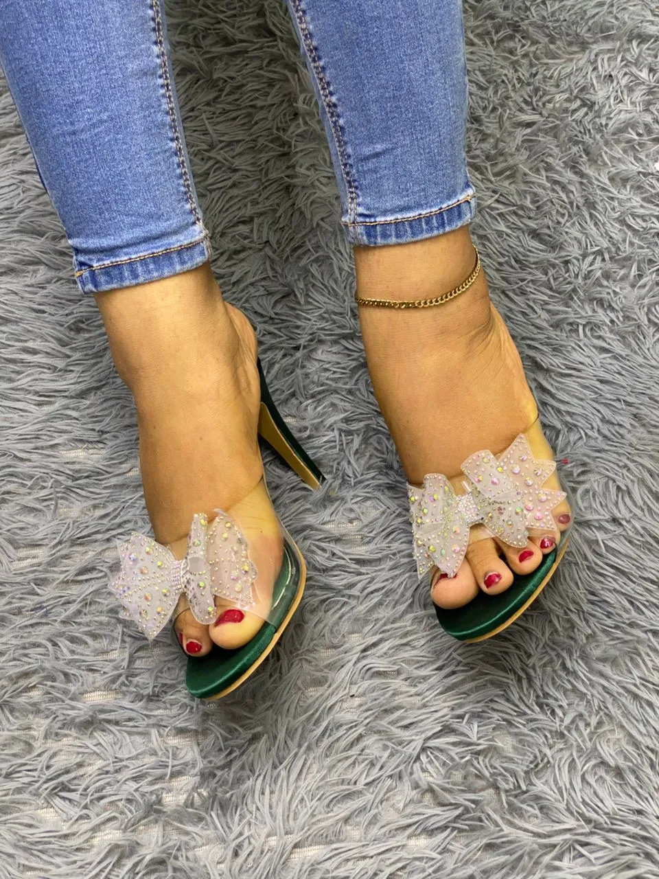 Gallery Photo 3 - Marketplace | Talons Femme, Akwa-douche, Douala, Cameroon | Clothing, Shoes, & Others  > Women's shoes