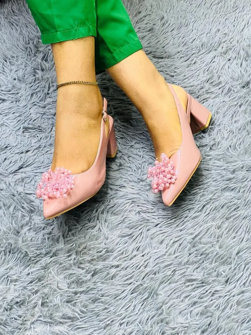Gallery Photo 7 - Marketplace | Talons Femme, Akwa-douche, Douala, Cameroon | Clothing, Shoes, & Others  > Women's shoes