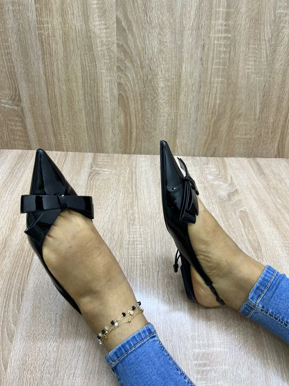 Gallery Photo 2 - Marketplace | Talon Basse, Akwa-Douche, Douala, Cameroon | Clothing, Shoes, & Others  > Women's shoes