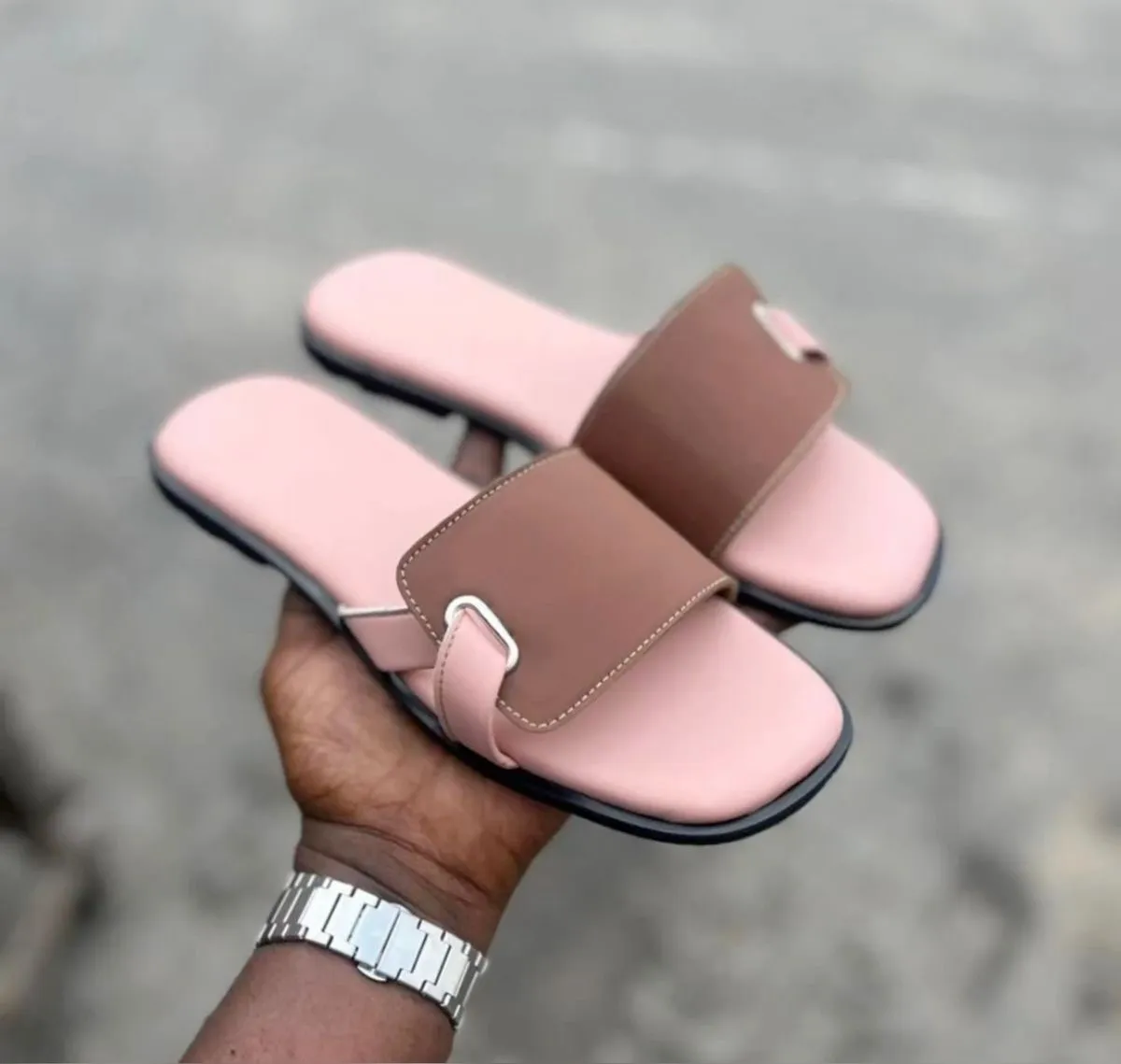 Main Photo - Marketplace | Female Slippers, Obili, Yaoundé, Cameroon | Clothing, Shoes, & Others  > Women's shoes