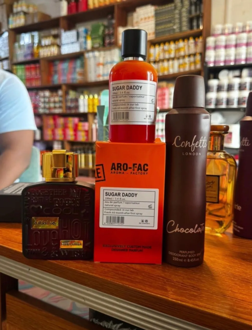 Gallery Photo 5 - Marketplace | Perfumes, Simbock, Yaoundé, Cameroon | Health & Beauty  > Other Health & Beauty