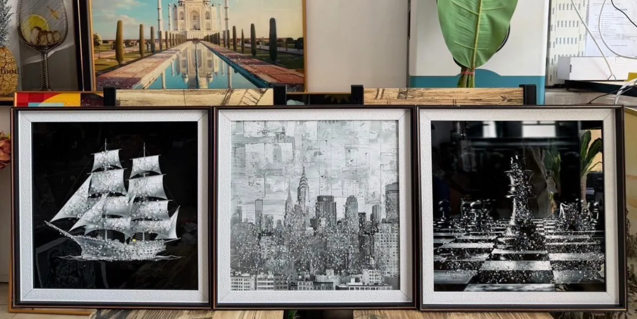 Gallery Photo 4 - Marketplace | Frames, Simbock, Yaoundé, Cameroon | Home, Food & Garden  > Home Decor