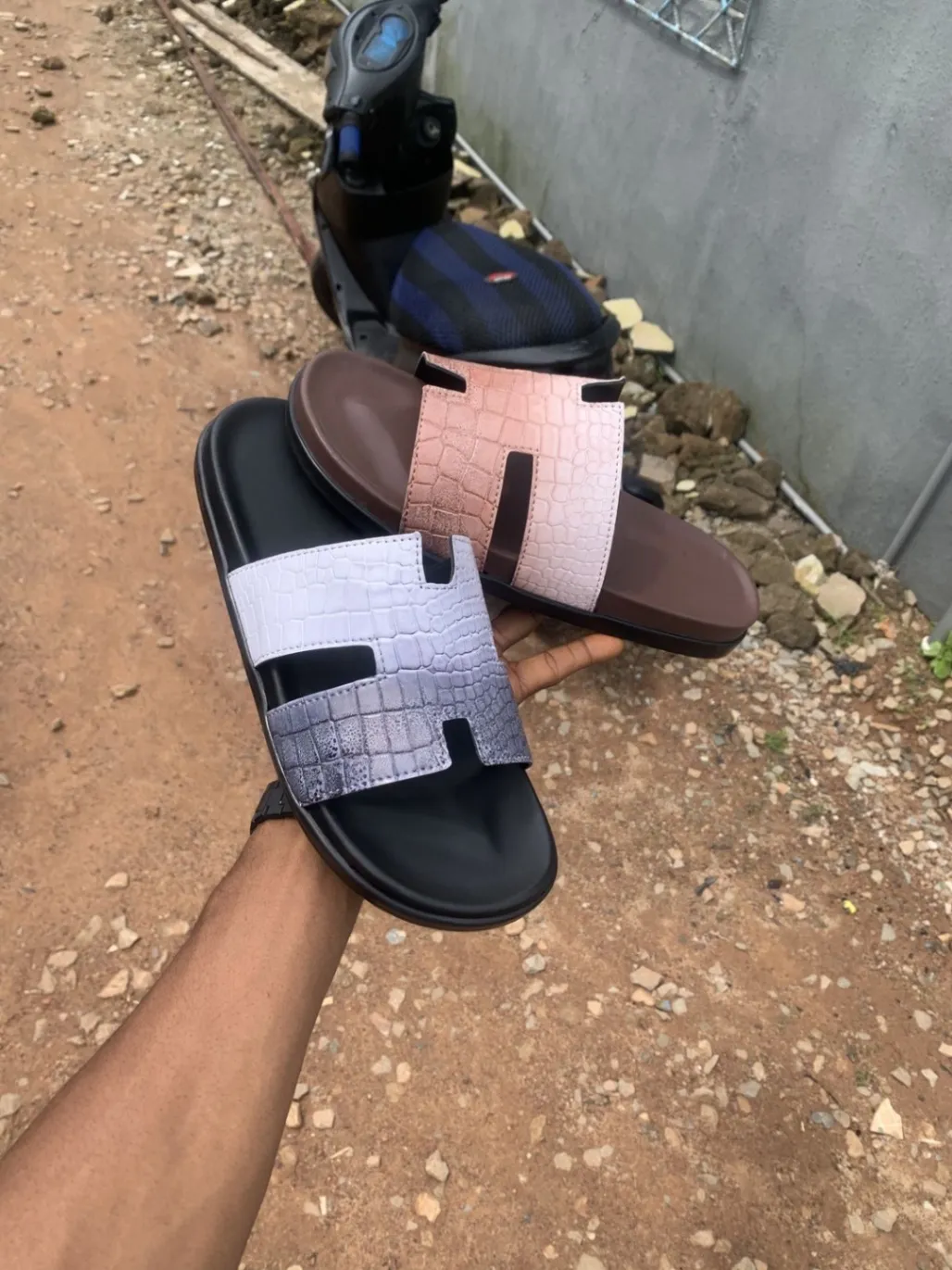 Gallery Photo 2 - Marketplace | Female Slippers, Biyemassi, Yaoundé, Cameroon | Clothing, Shoes, & Others  > Women's shoes