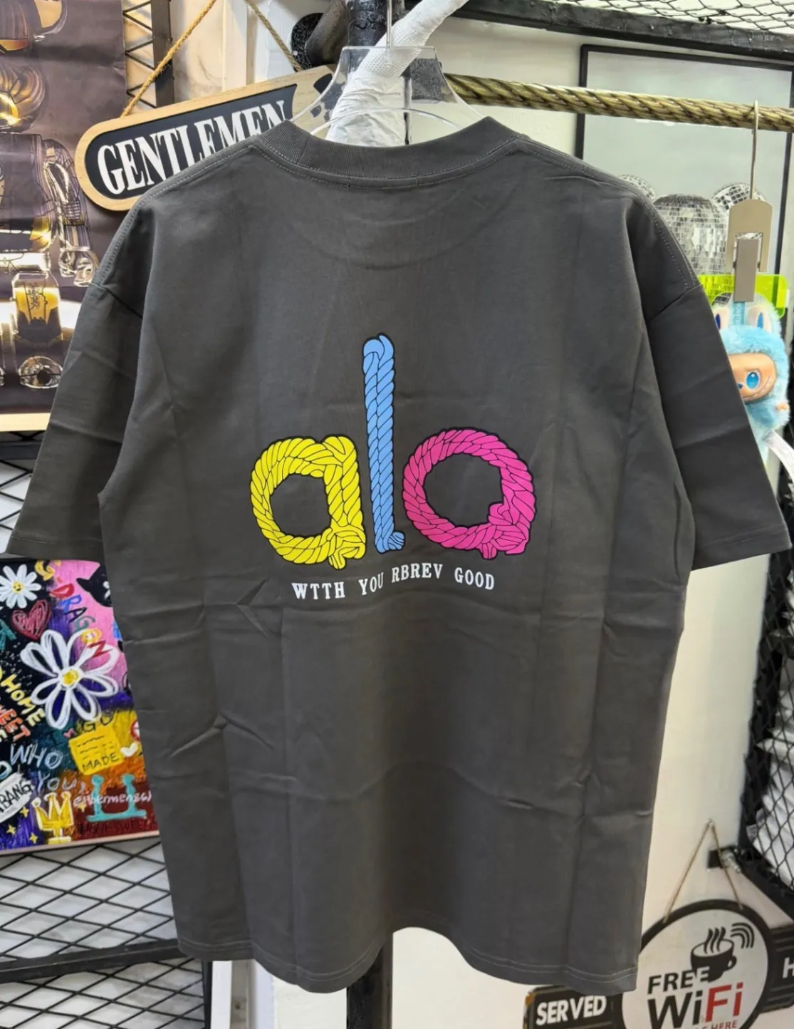 Gallery Photo 2 - Marketplace | T Shirt, Simbock, Yaoundé, Cameroon | Clothing, Shoes, & Others  > Men's clothing