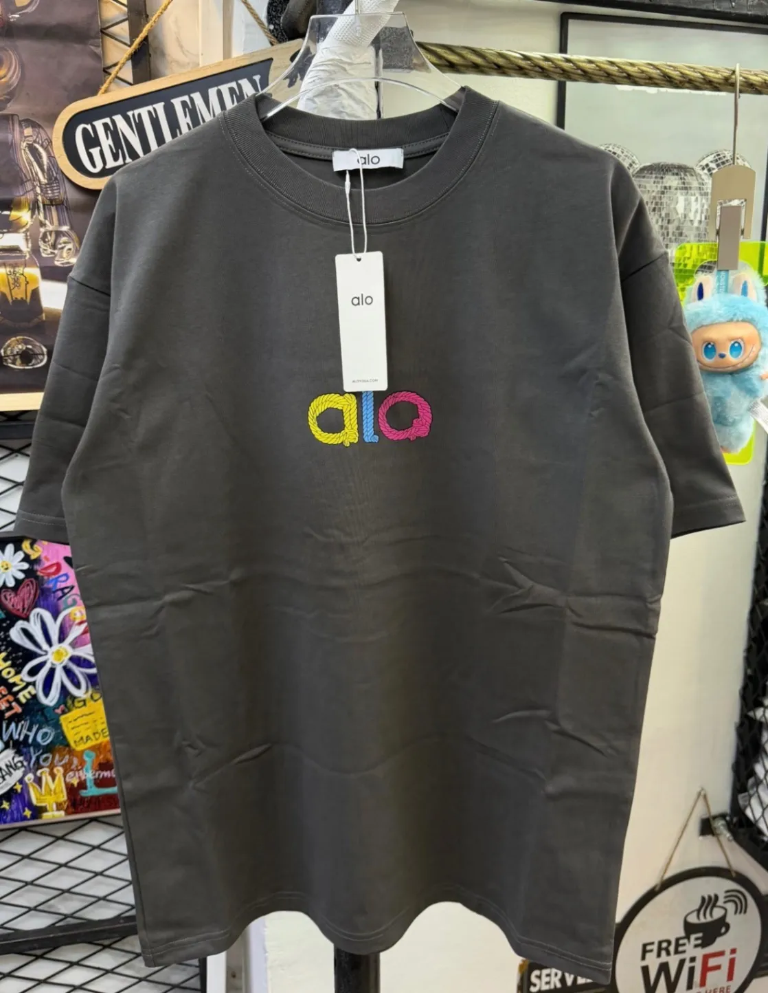 Gallery Photo 5 - Marketplace | T Shirt, Simbock, Yaoundé, Cameroon | Clothing, Shoes, & Others  > Men's clothing