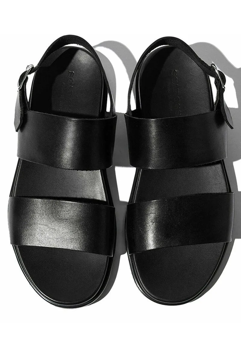 Gallery Photo 5 - Marketplace | Sandales Pour Hommes, Akwa, Douala, Cameroon | Clothing, Shoes, & Others  > Men's shoes