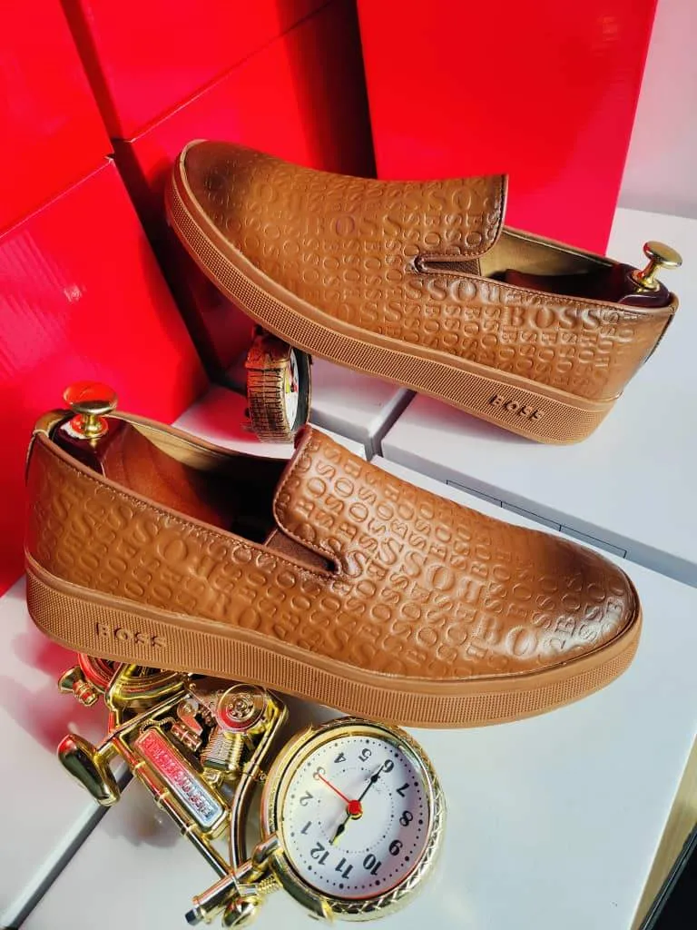 Gallery Photo 1 - Marketplace | Vans, Akwa, Douala, Cameroon | Clothing, Shoes, & Others  > Men's shoes