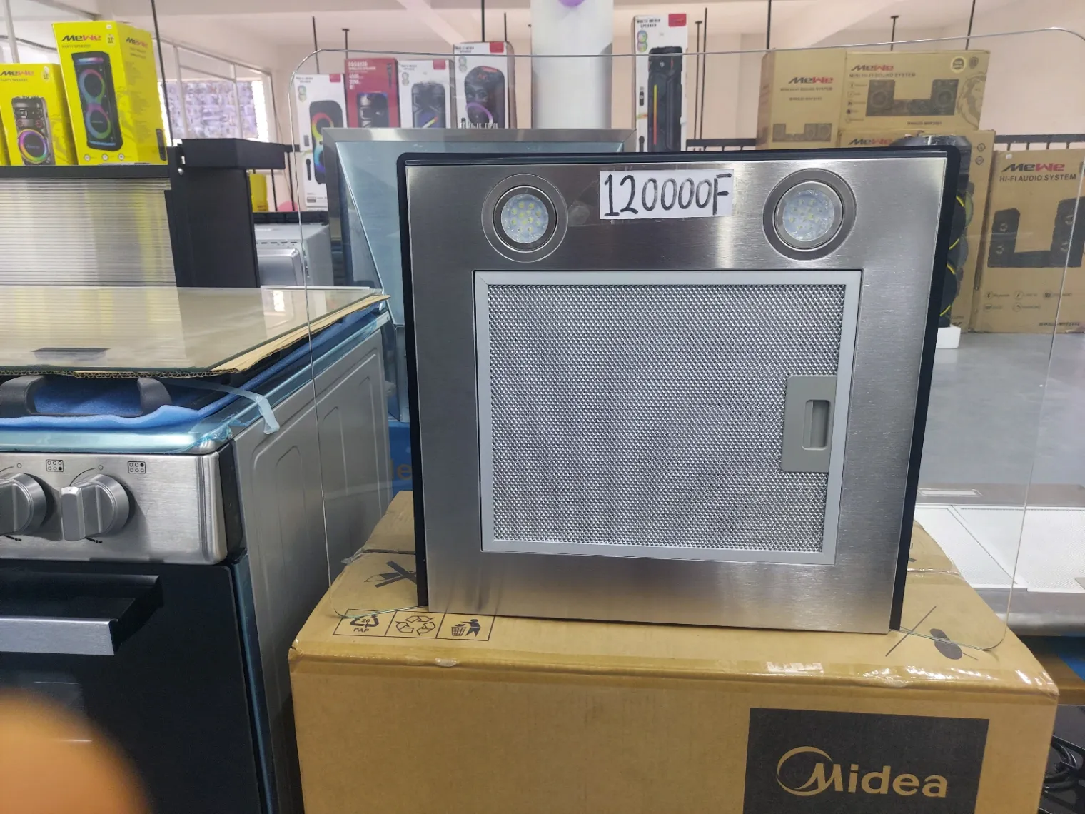 Main Photo - Marketplace | Hotte Aspirante Cooker Wood For Sale, Santa Babara, Buea, Cameroon | Home, Food & Garden  > Furniture