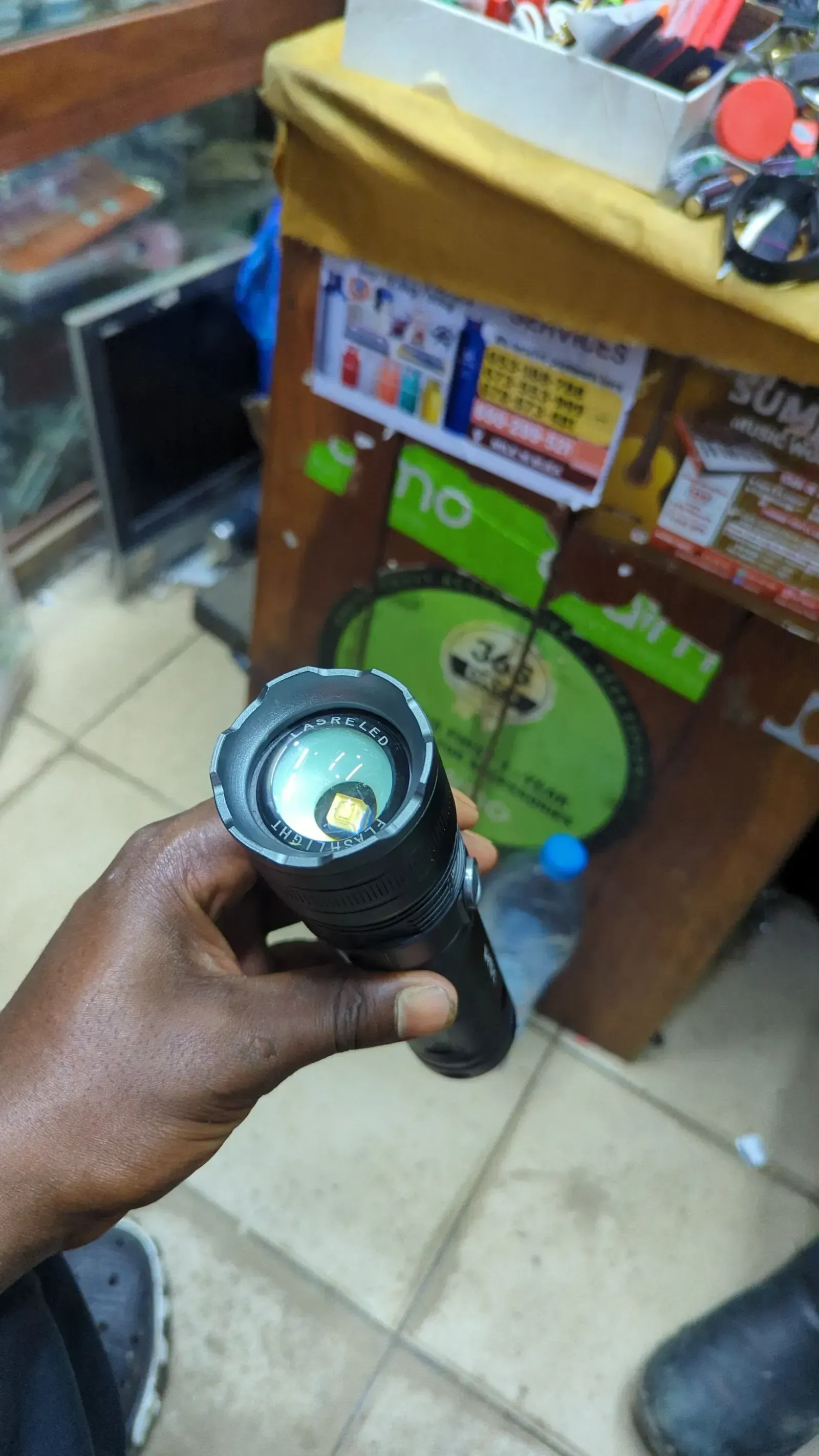 Gallery Photo 1 - Marketplace | Xa Touche A Vendre, Clerks Quarters, Buea, Cameroon | Electronics & Media 